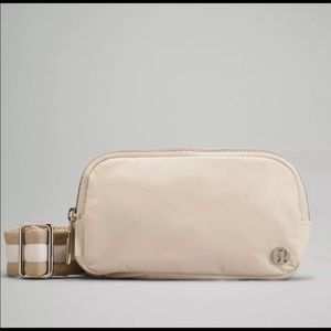 NWT Lululemon Everywhere Belt Bag - white opal/ raw linen / white